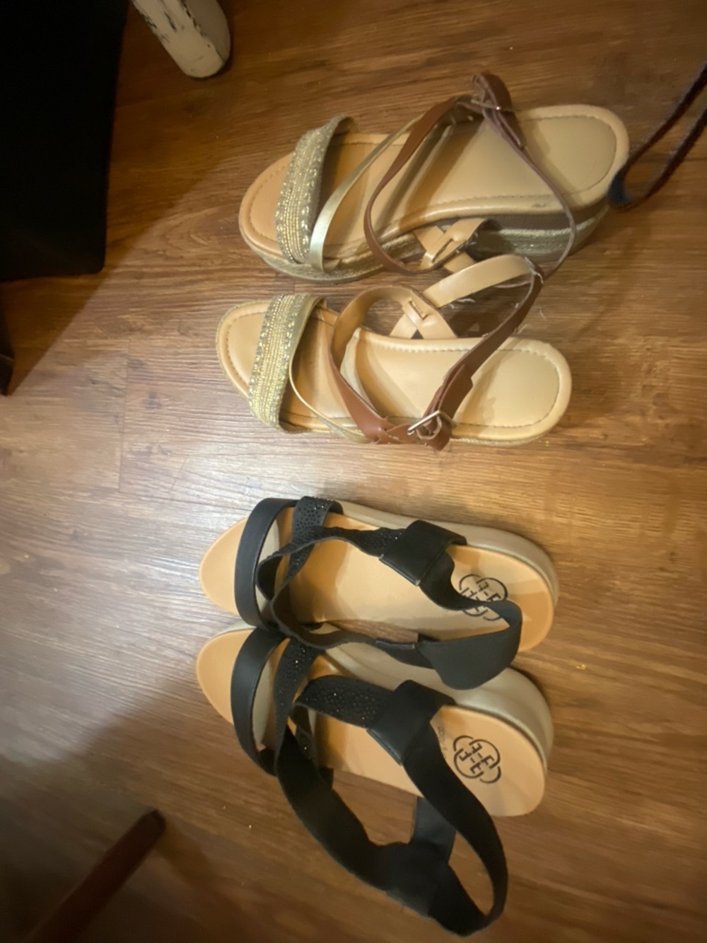 Women's Black Strappy Sandals with Elastic Ankle - Stylish Comfort